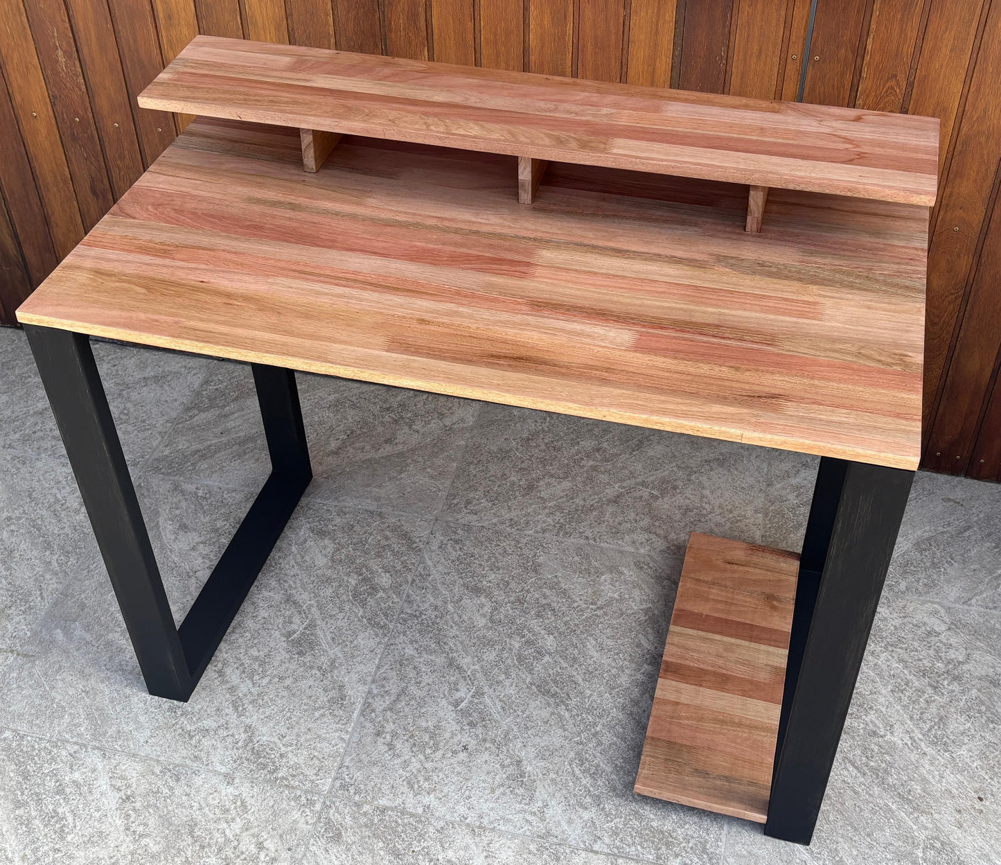 Escritorio Con Estante